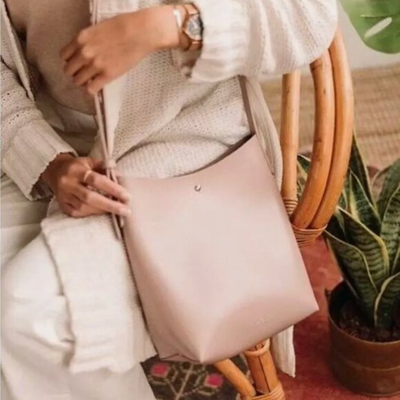 Anthropologie Samara Vegan Leather Adjustable Small Crossbody Pink Purse - Picture 2 of 9